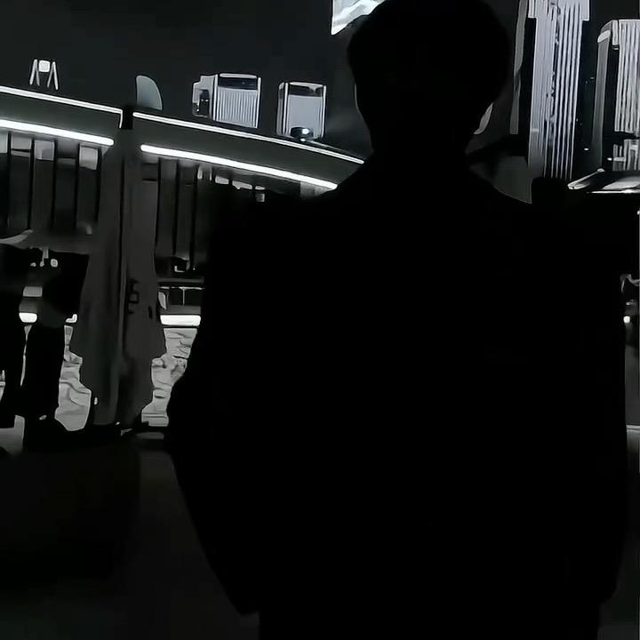 沈奕