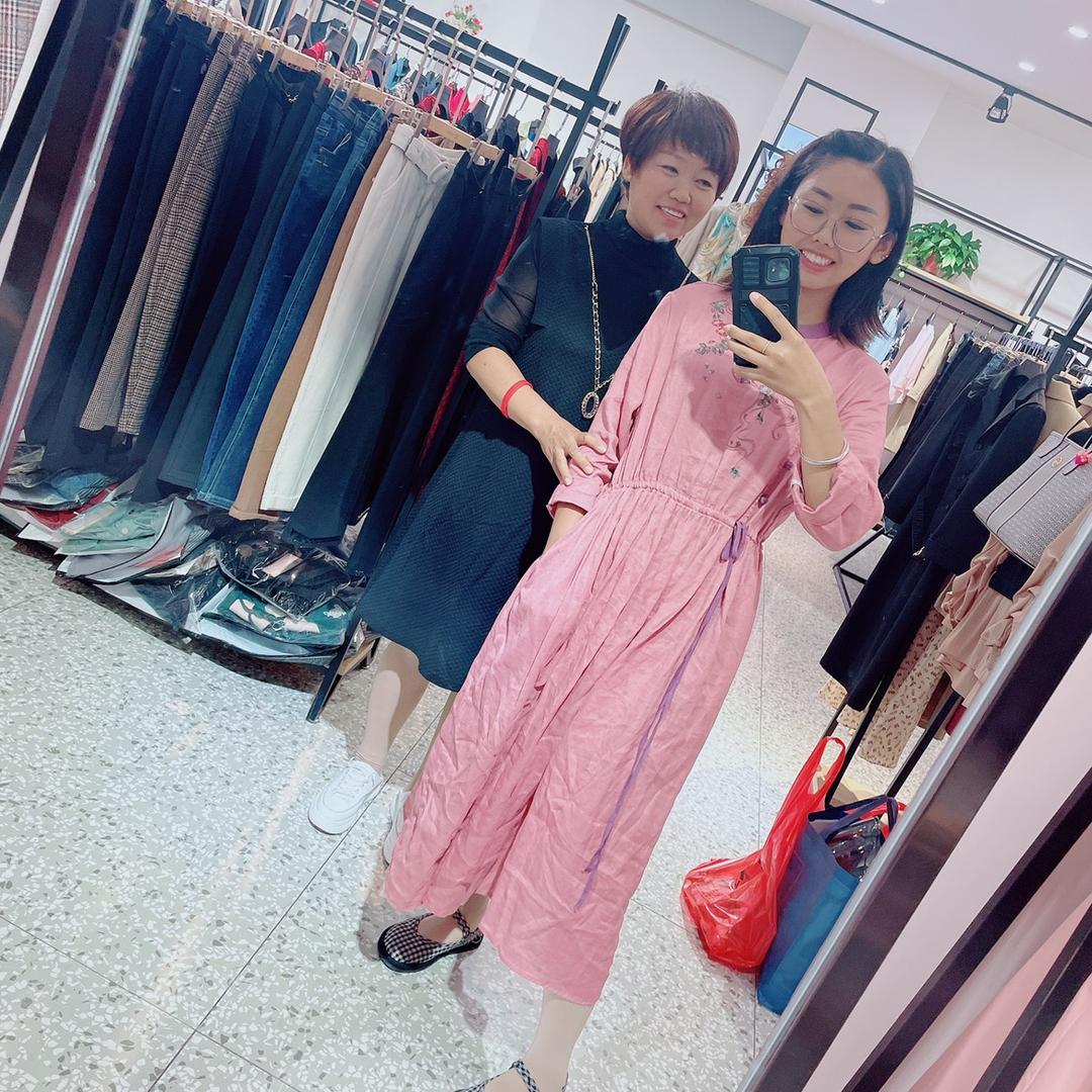 小黑果品〔王大淇〕