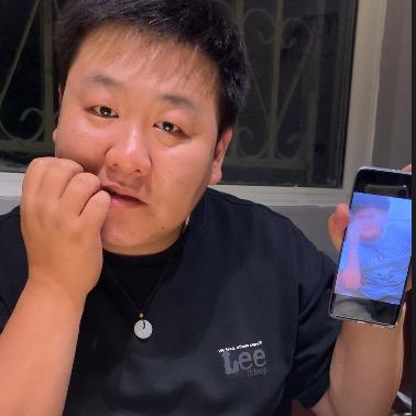 坤哥瘦了