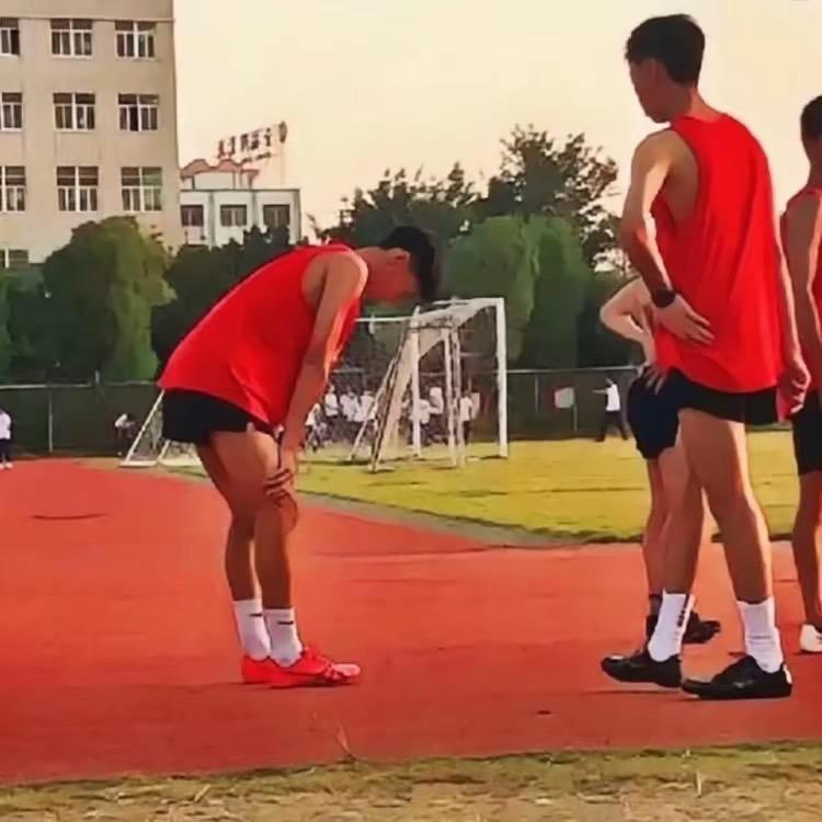体育生治愈馆