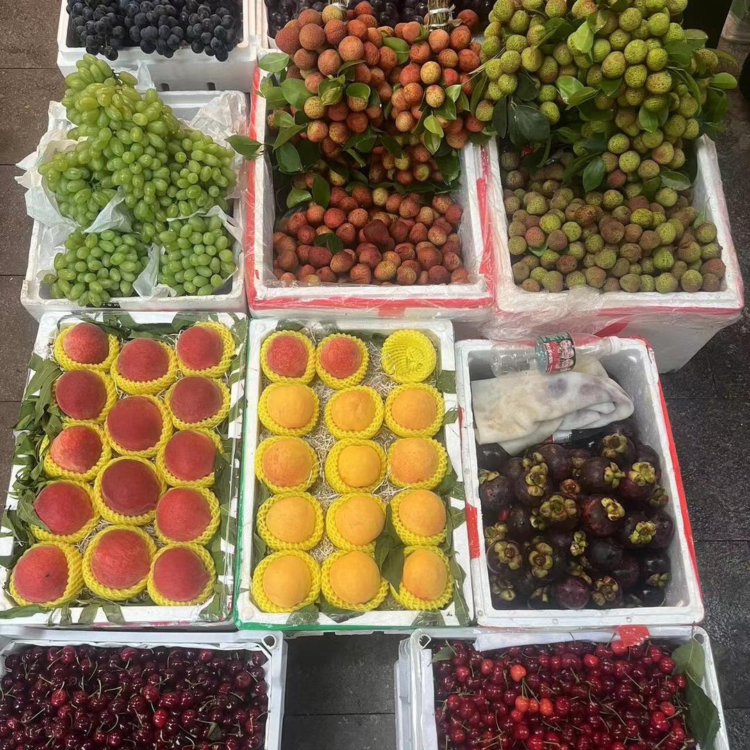 @冯磊（小冯精品水果）