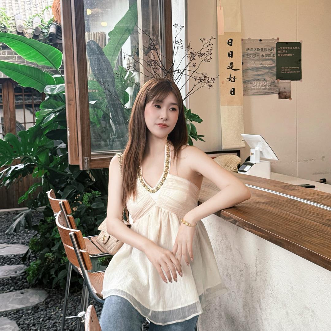 Viki🐳