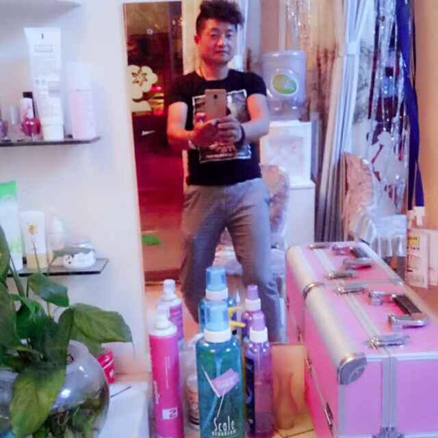 涛声依旧。