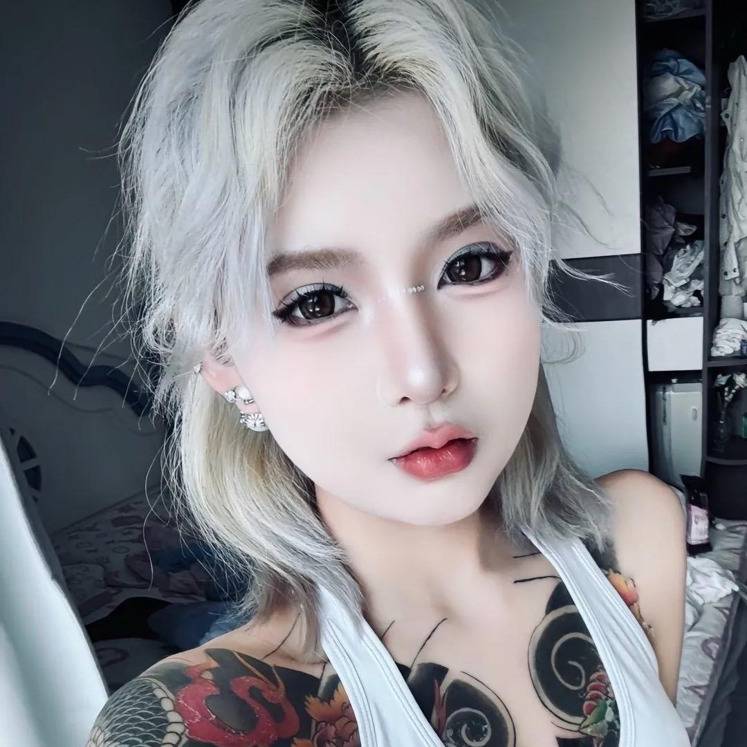 摆烂小鱼 . z Z