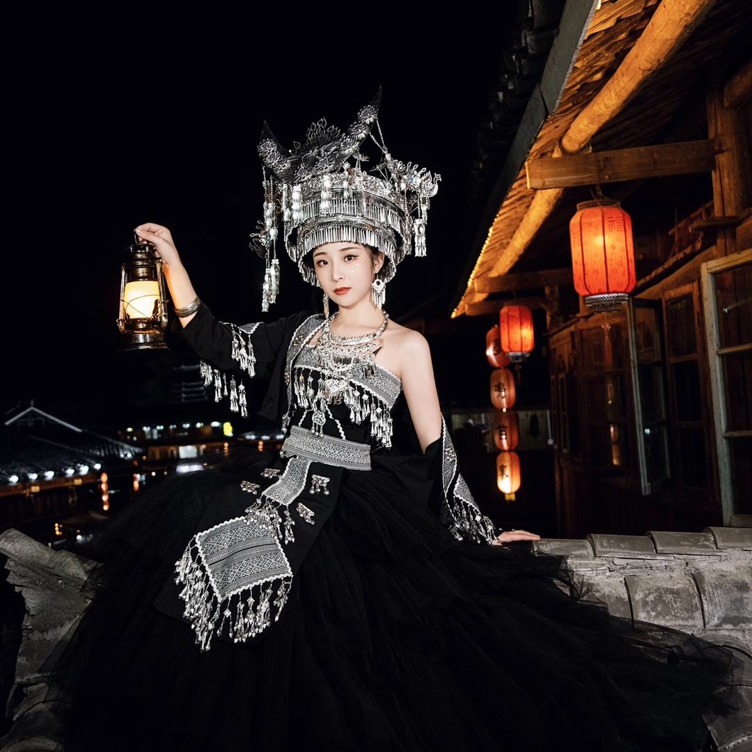 超级无敌霹雳百变大咖美少女