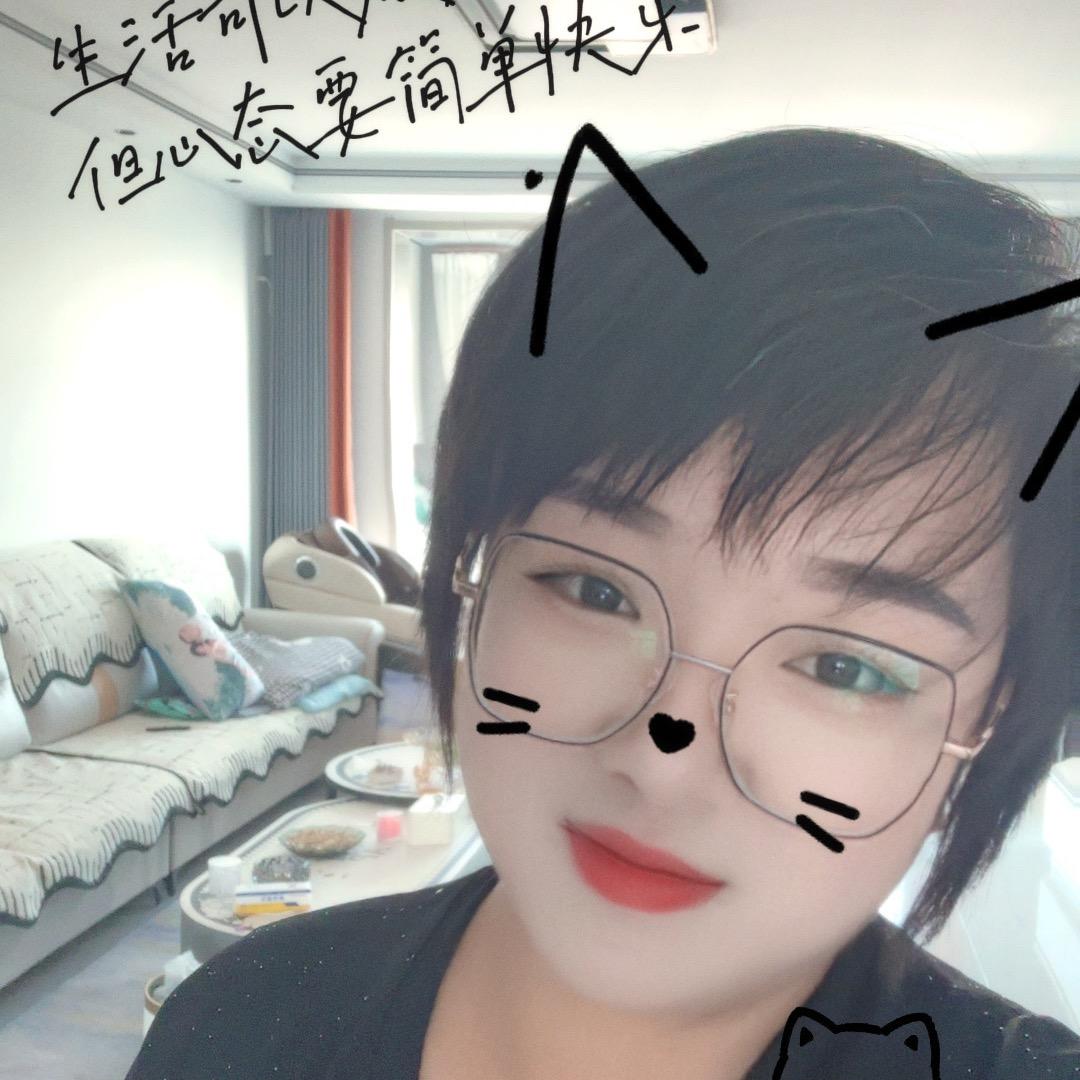 李大美，霞姐