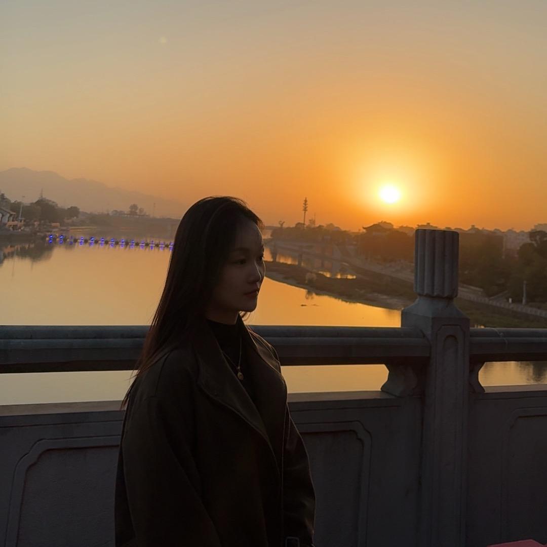 🌻晚来的风～