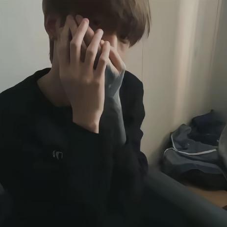 丑到被人吐口水