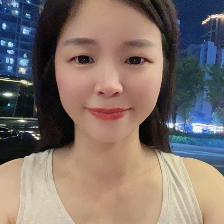 我是悦悦吖