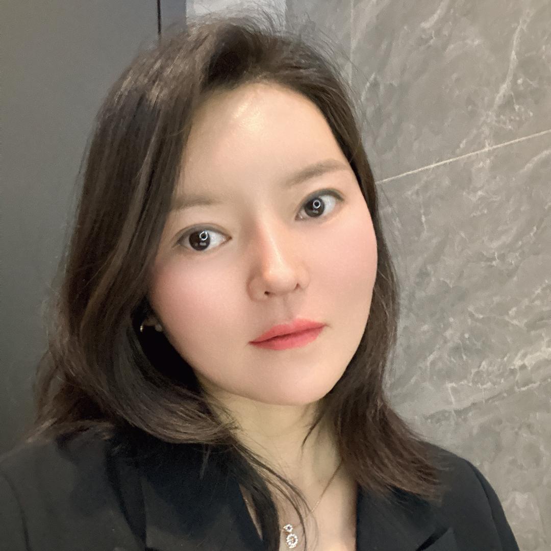 宣威素颜小姐姐