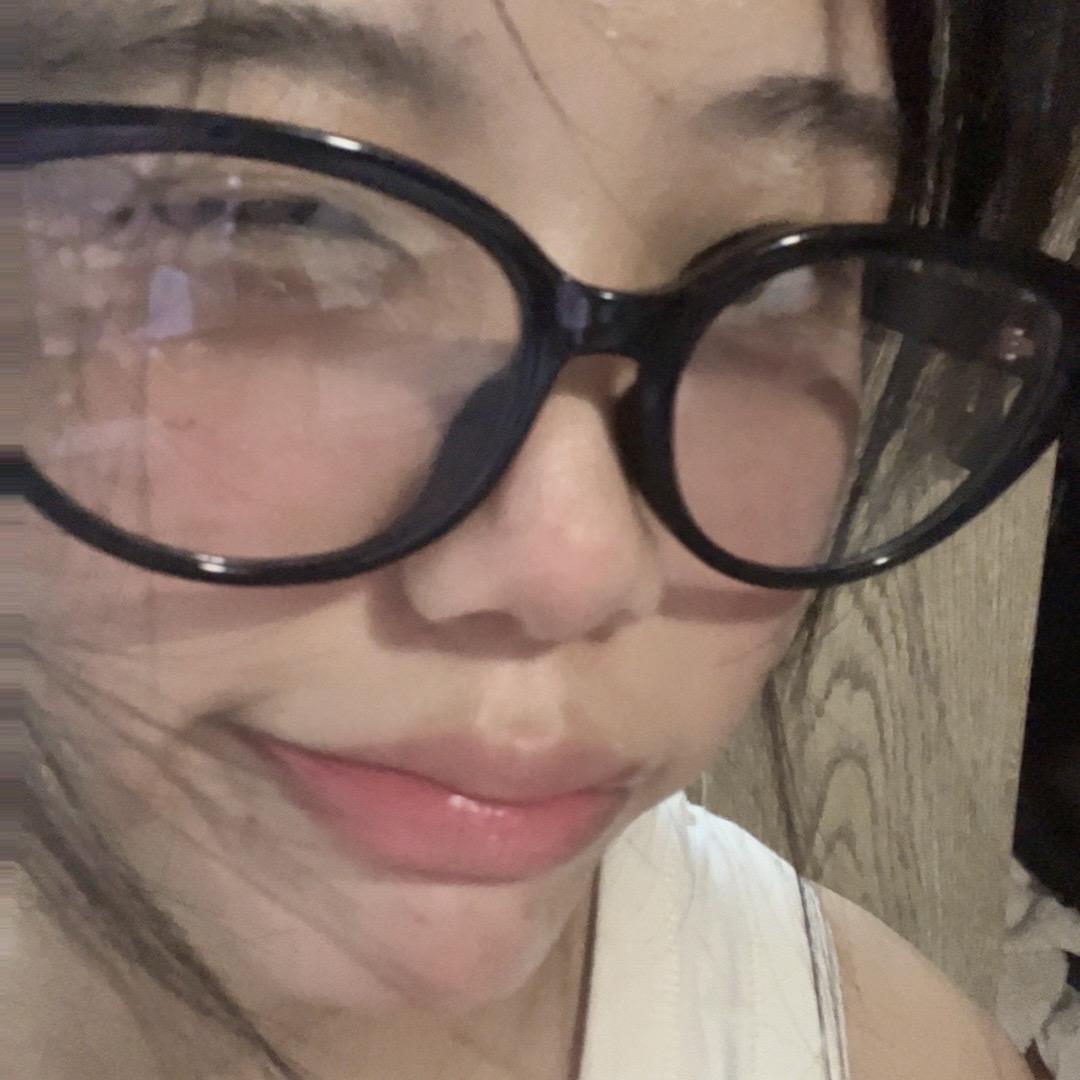 奋斗中的小游老师。