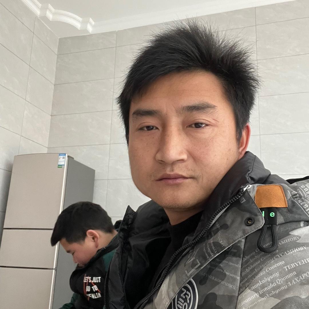 君哥💫⭐️💦