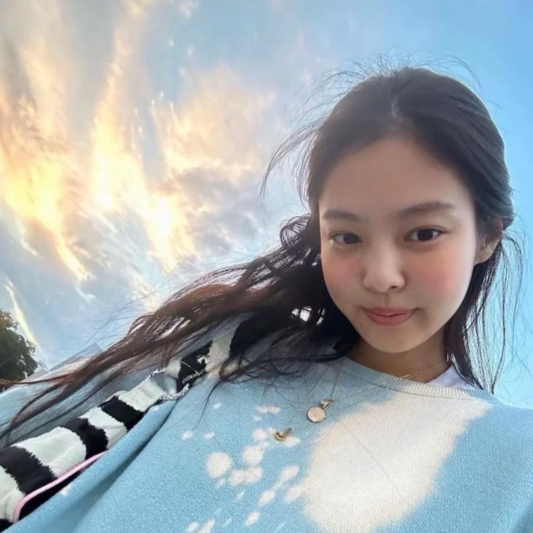 滋滋