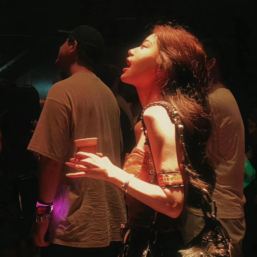 雪婷是财神爷的小宝贝
