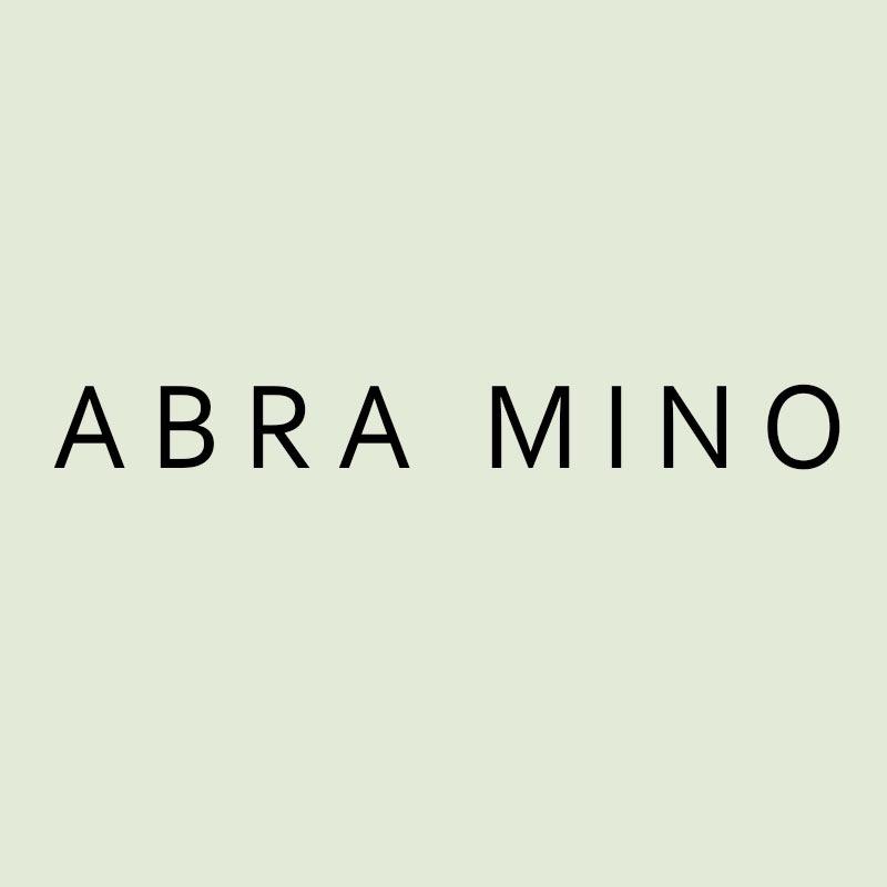 ABRA MINO穿搭