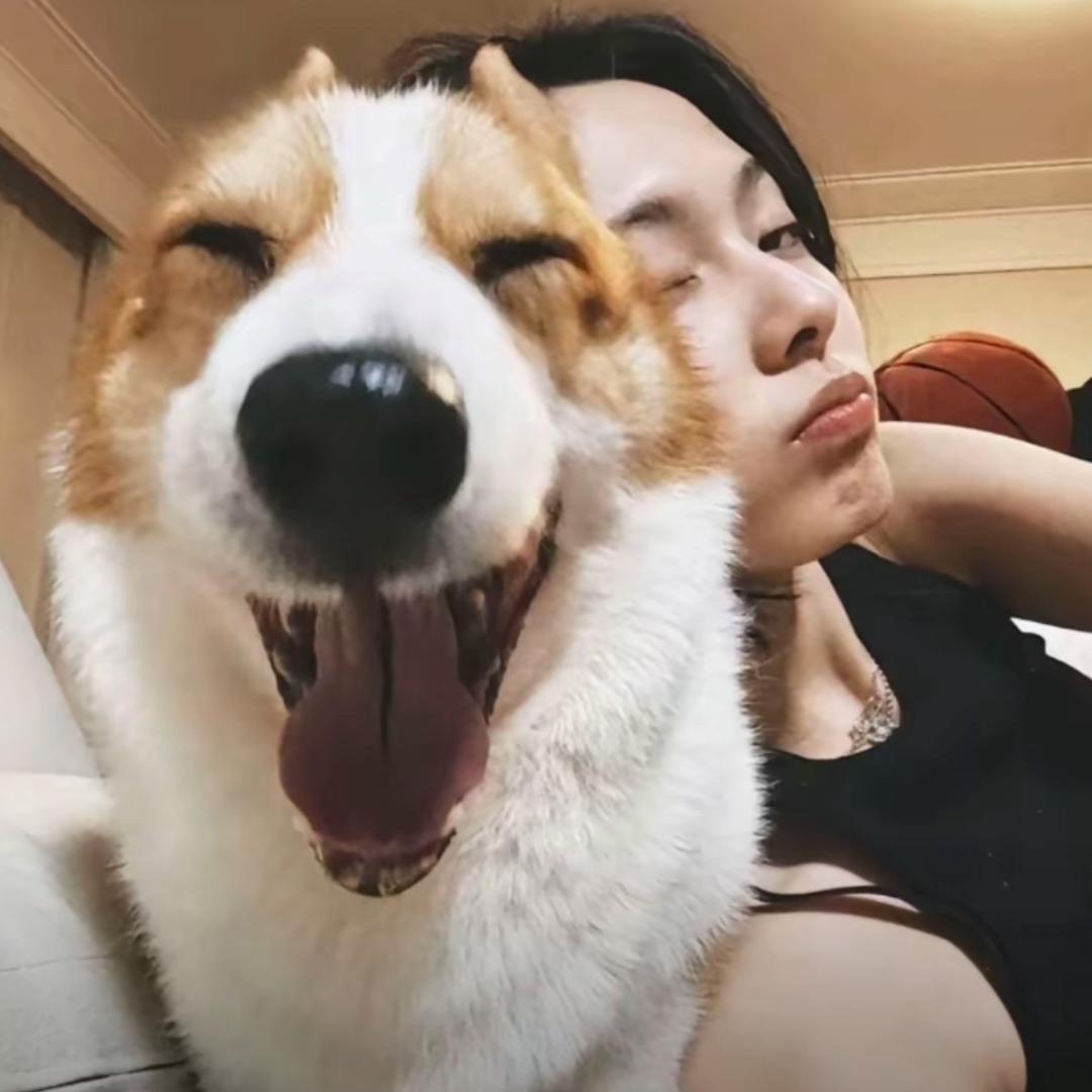 ·