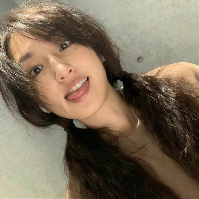 美丽的笨女人