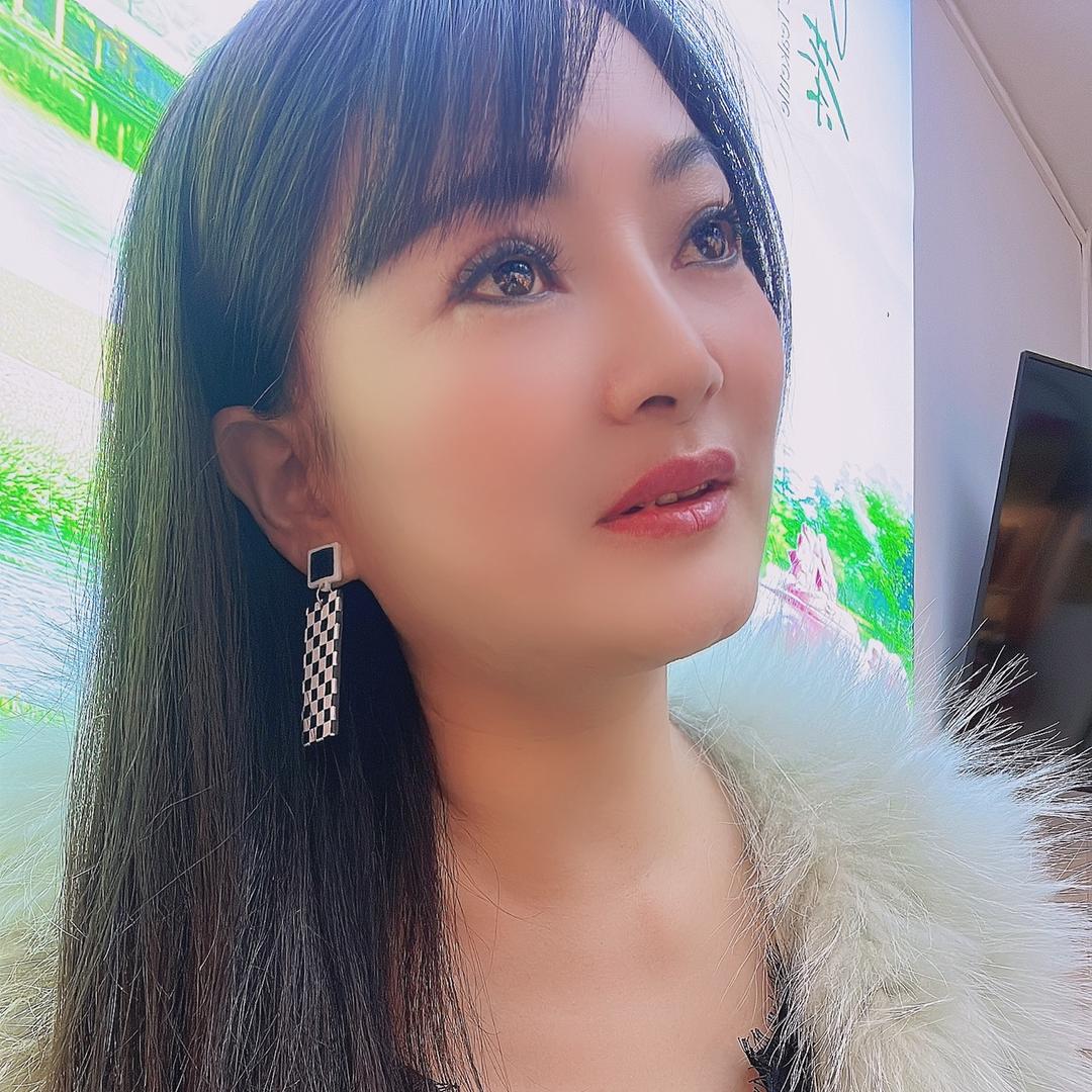 美美13959504666