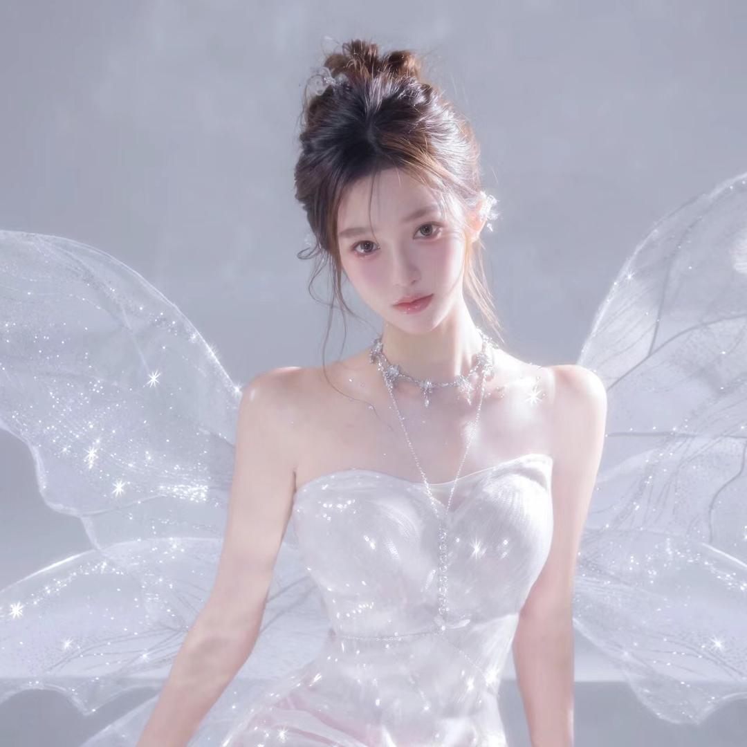 小莉莉