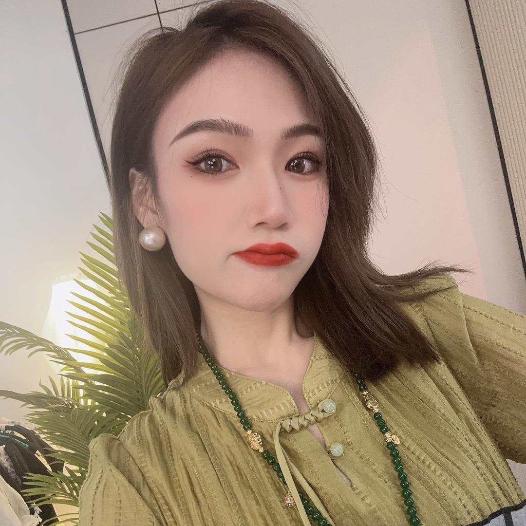 亚亚品质女装