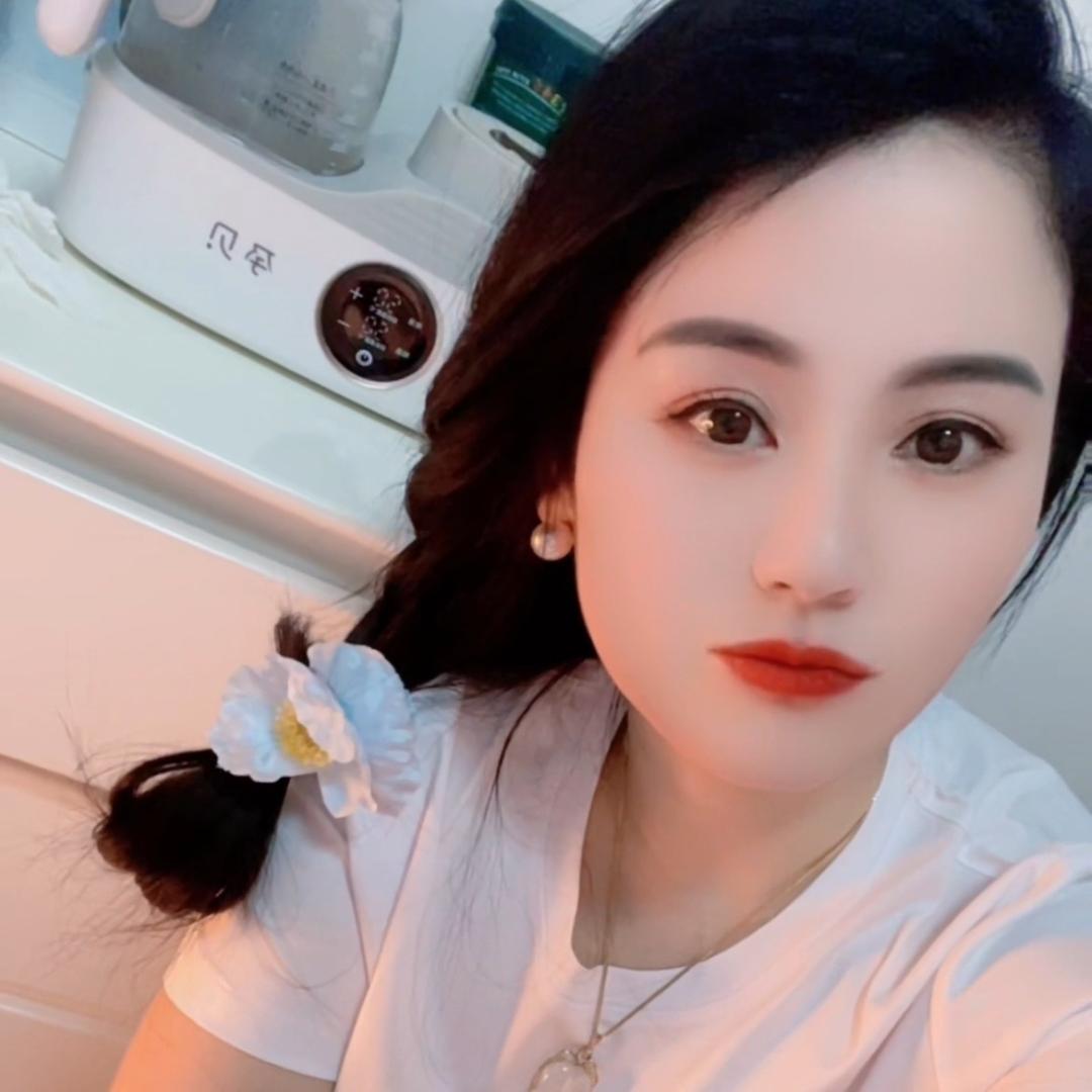 杨玉莹