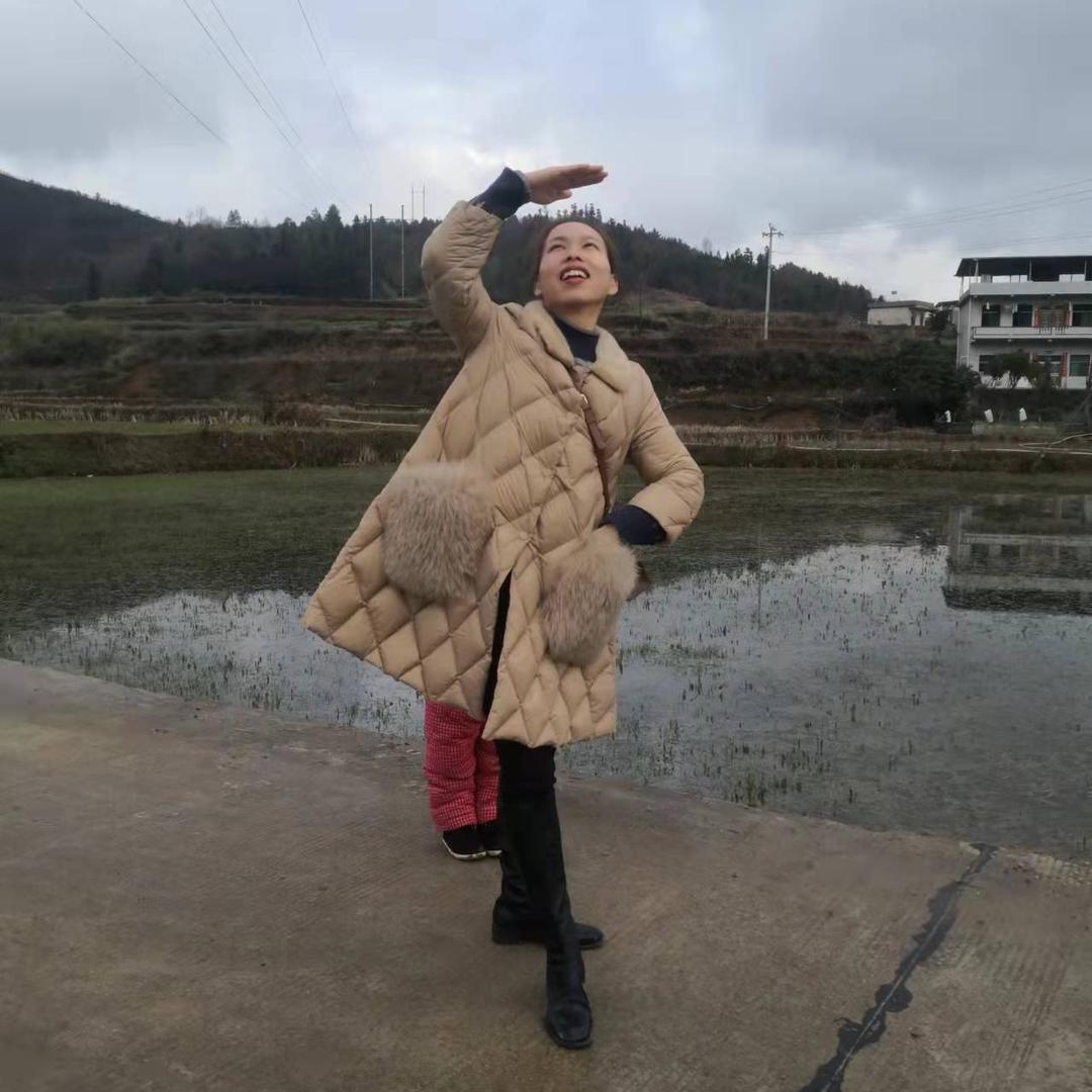 浅笑嫣然