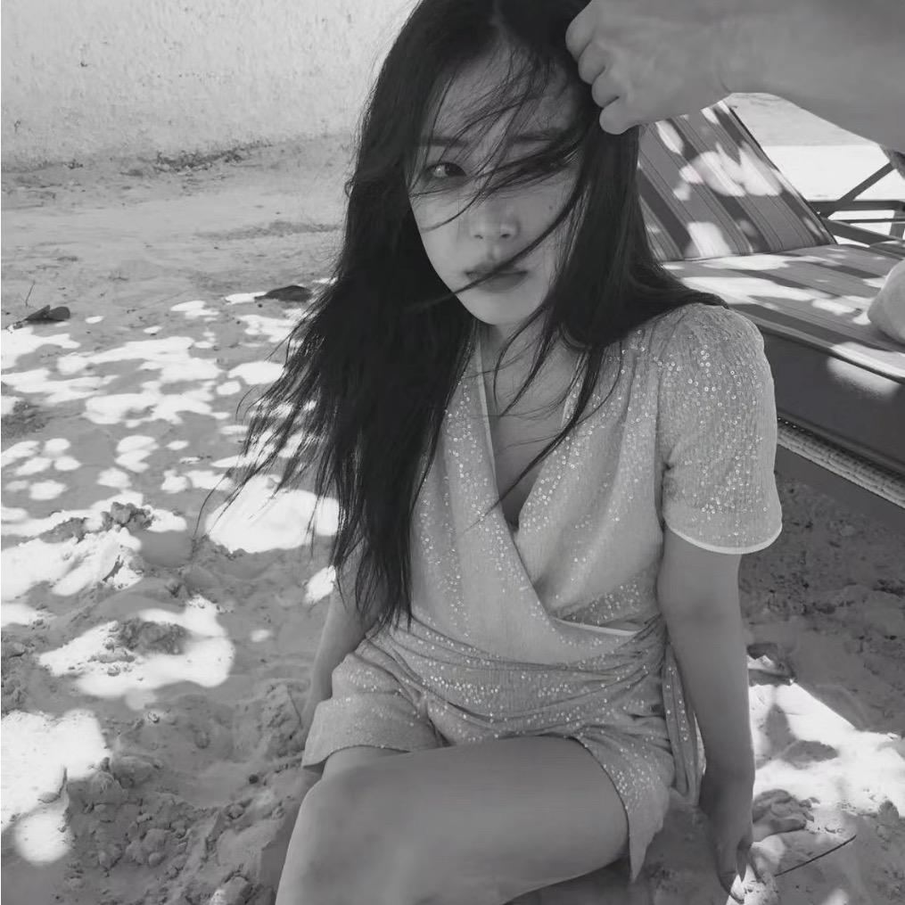 年轻妈妈