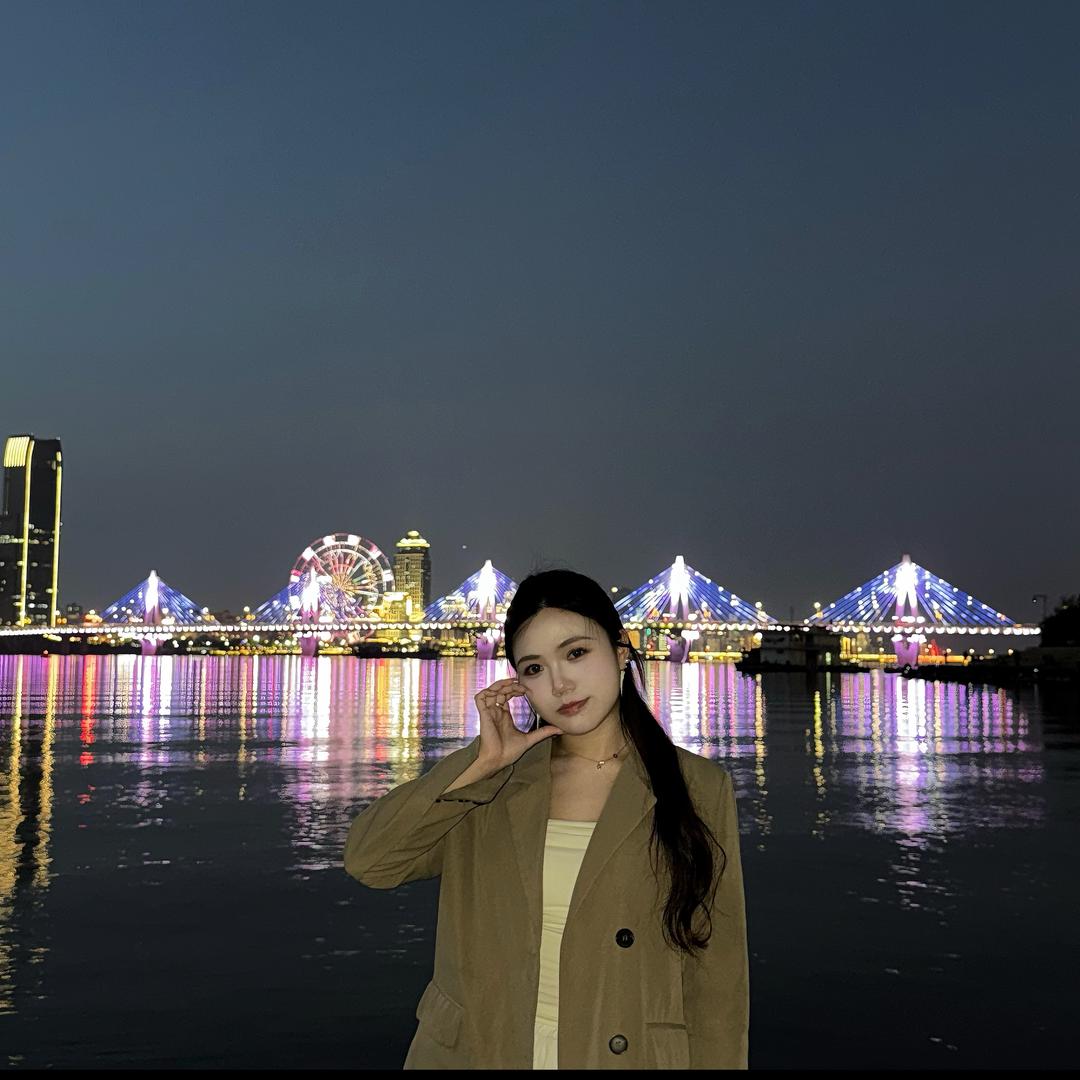 外卖女骑手🐱猫猫