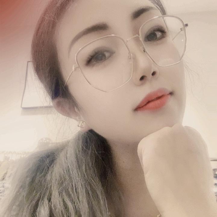 👗👗💐{爱时尚}服装店（不闲聊）