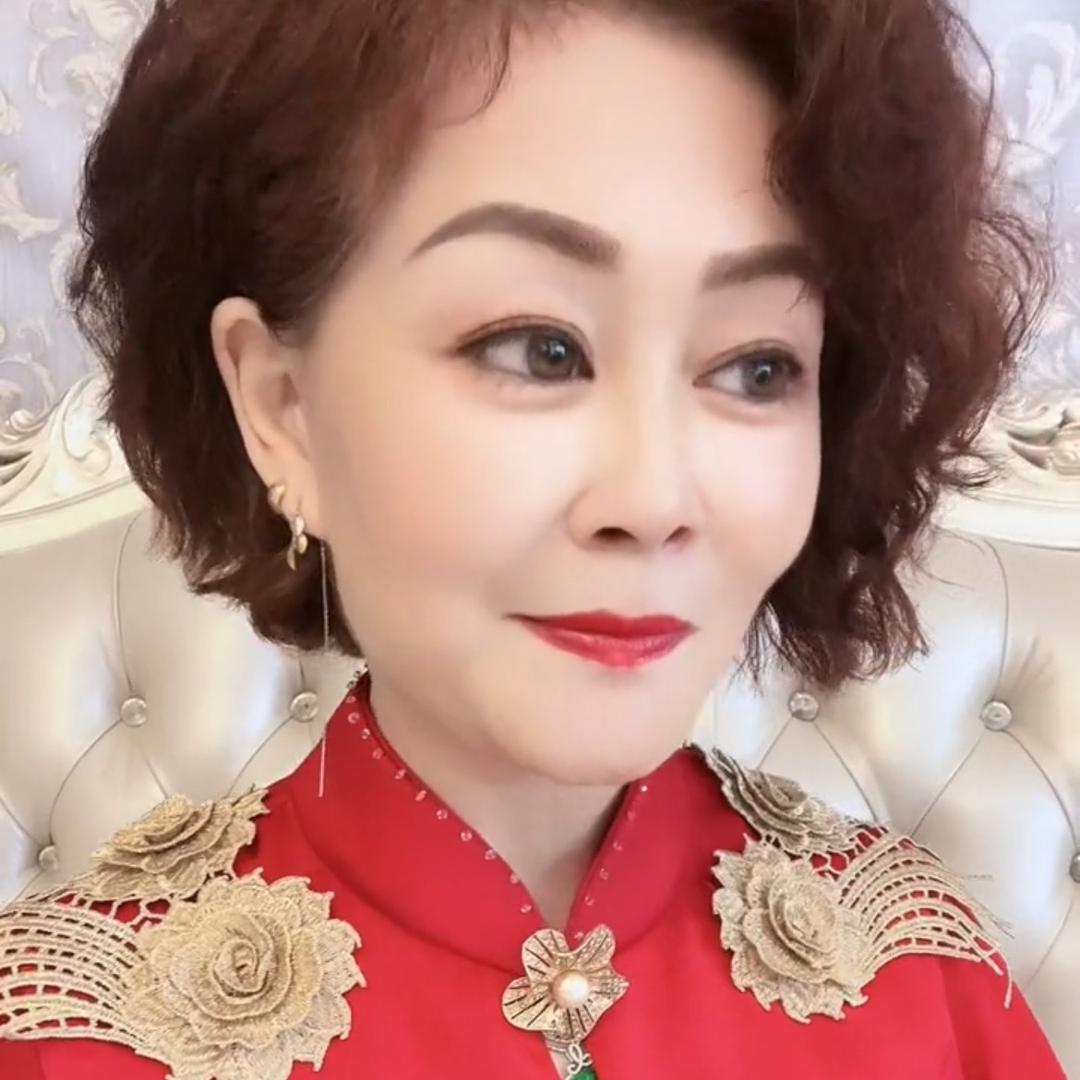 仪窗听雨～《小玉儿》