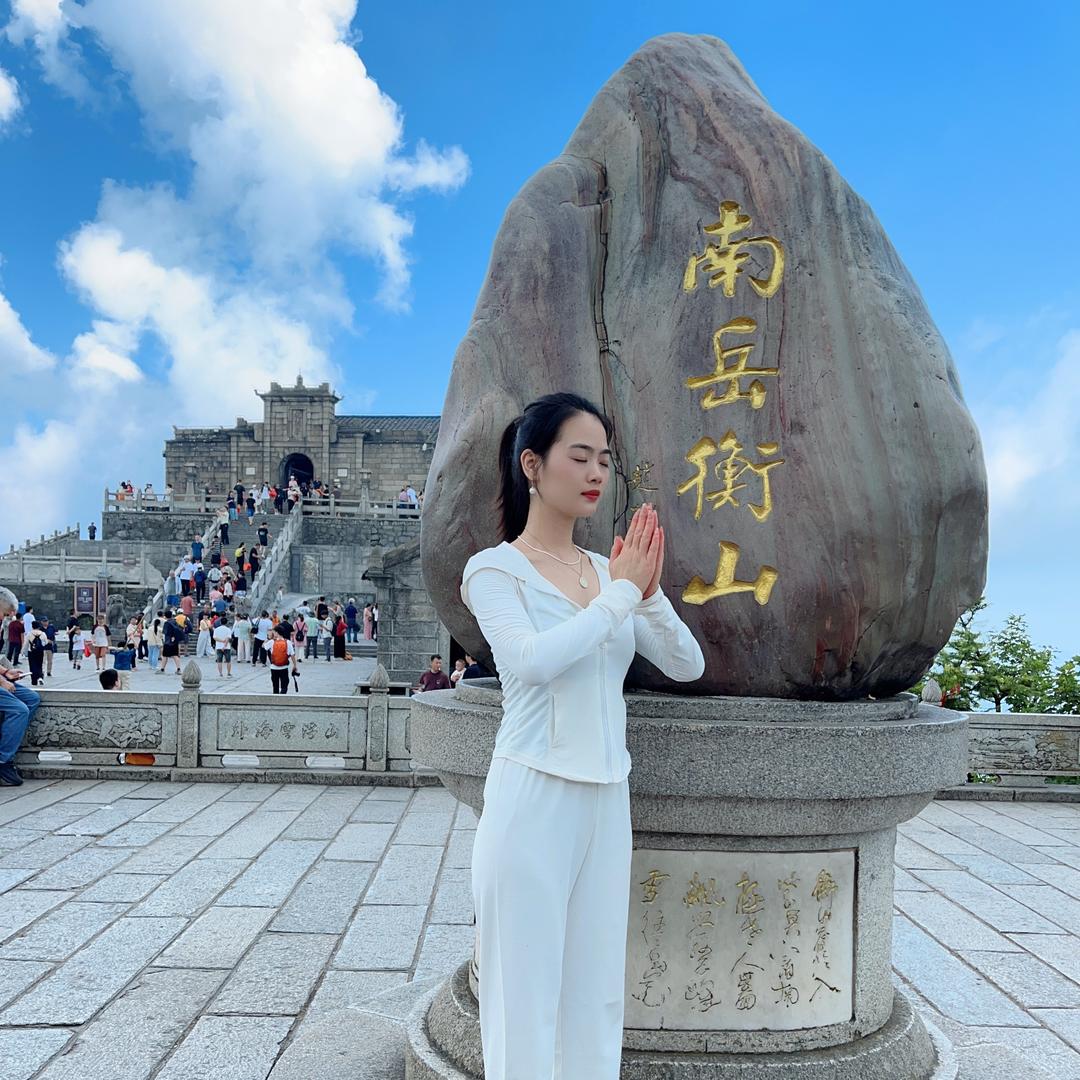 芳芳爱吃辣
