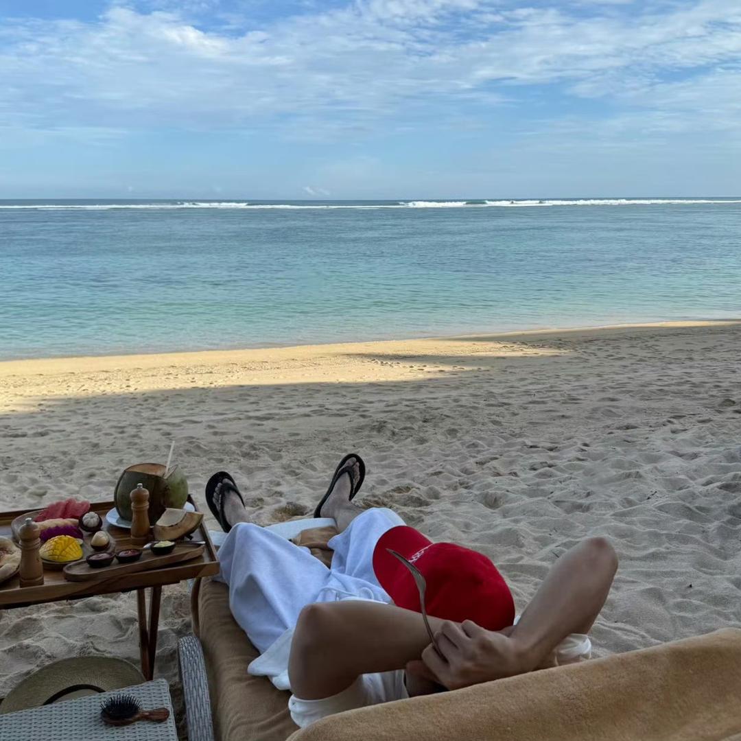 少年会见乌托邦