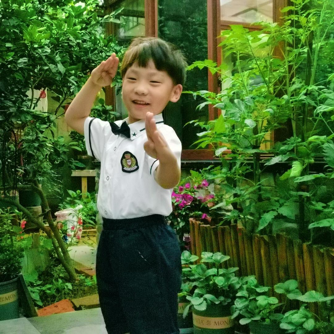 是小初九吖、羊绒