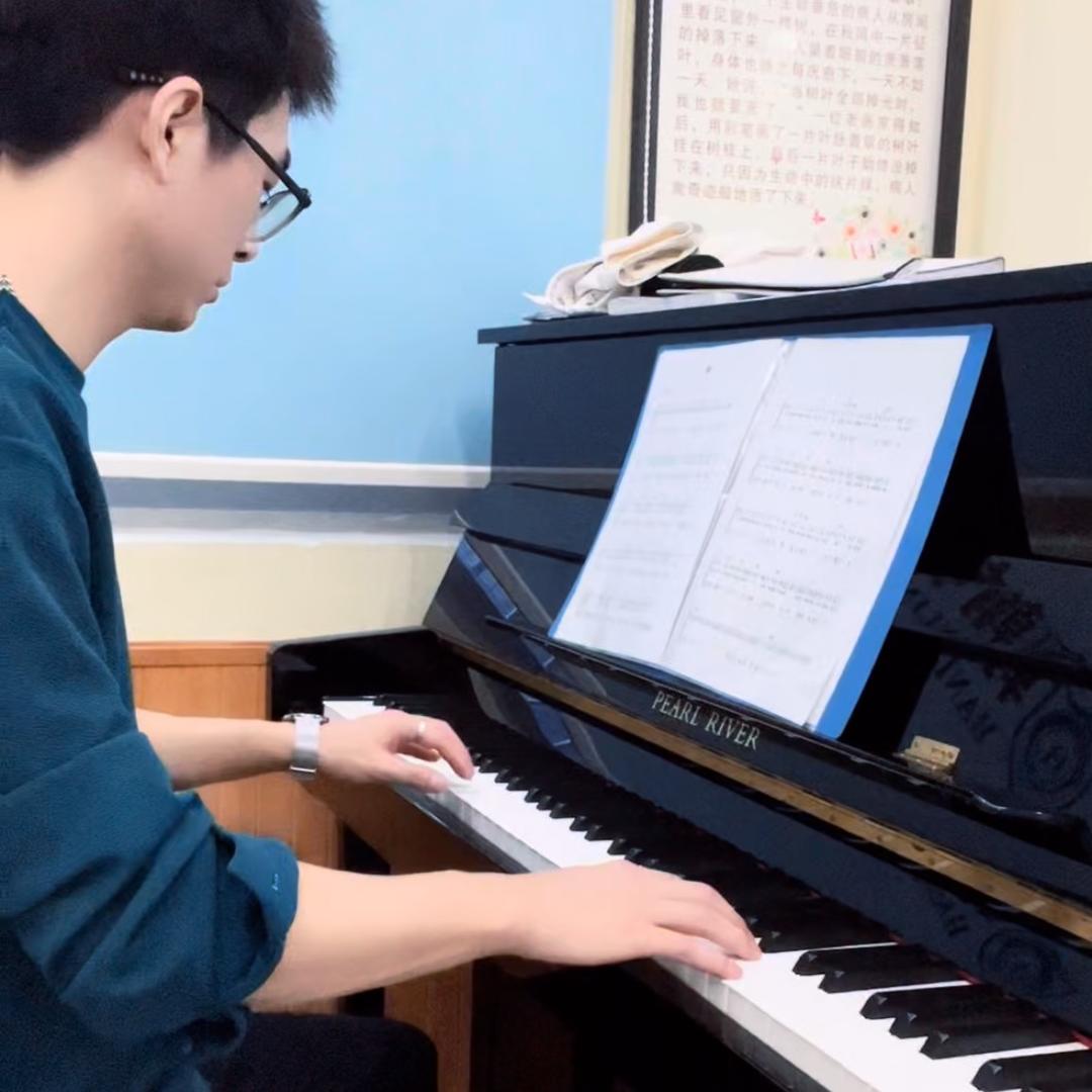 张家界翰林和声音乐-邓老师