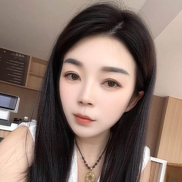 80后村干部丽丽