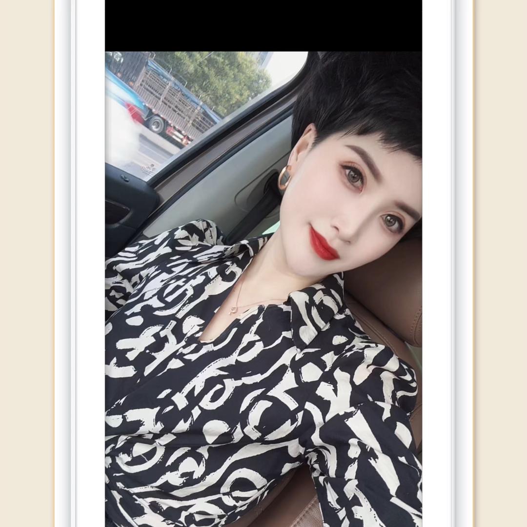 女人不毒，怎能立足～