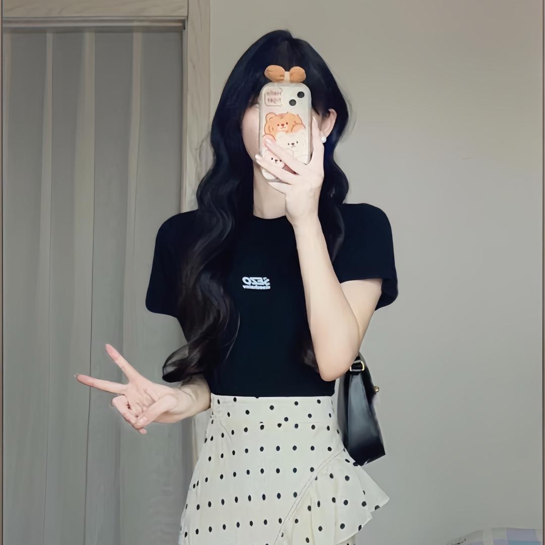 禾意.