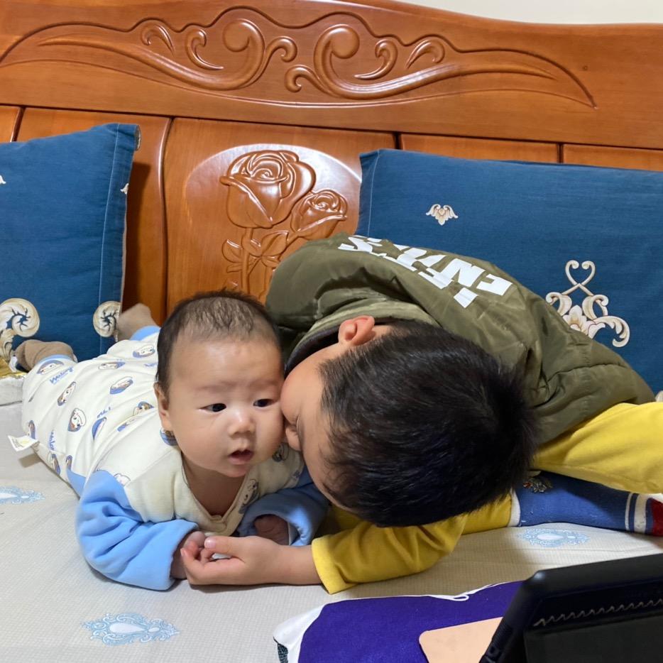 烨(ye)焕(huan)成长