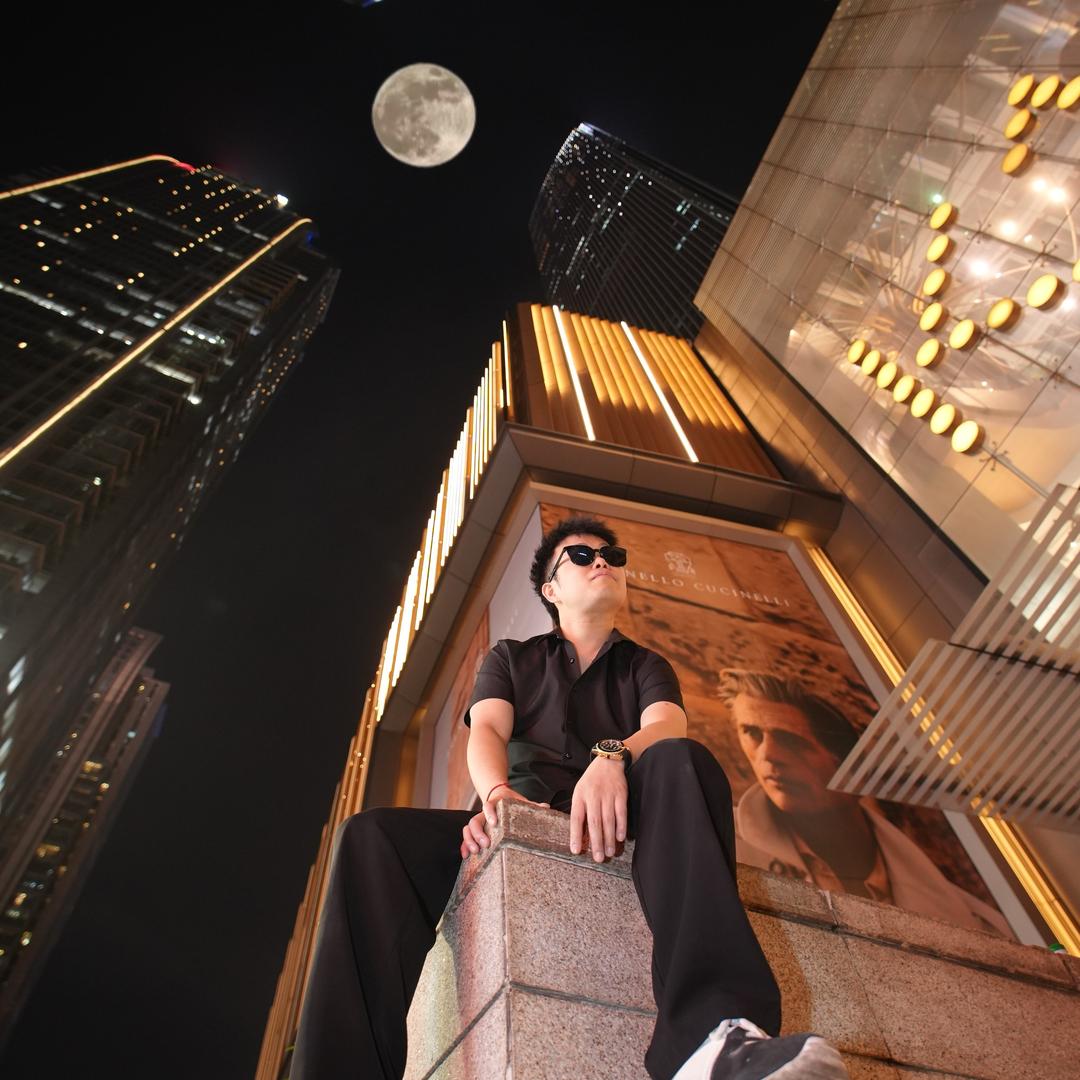 经典形像6号刘江平