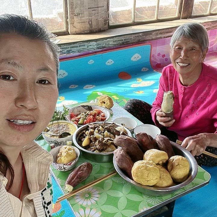蘭蘭【和老妈一起生活】