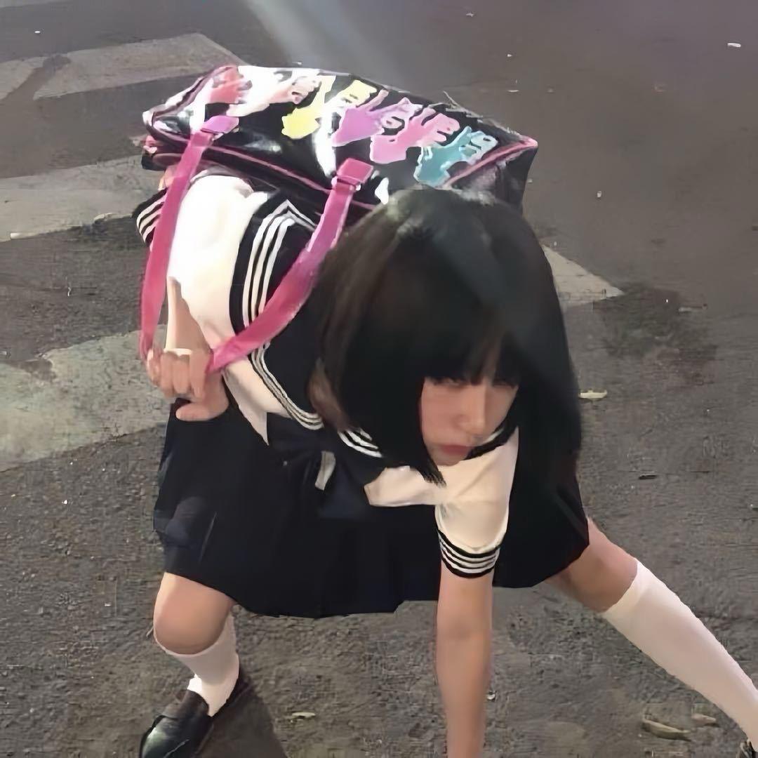 思陈ovo