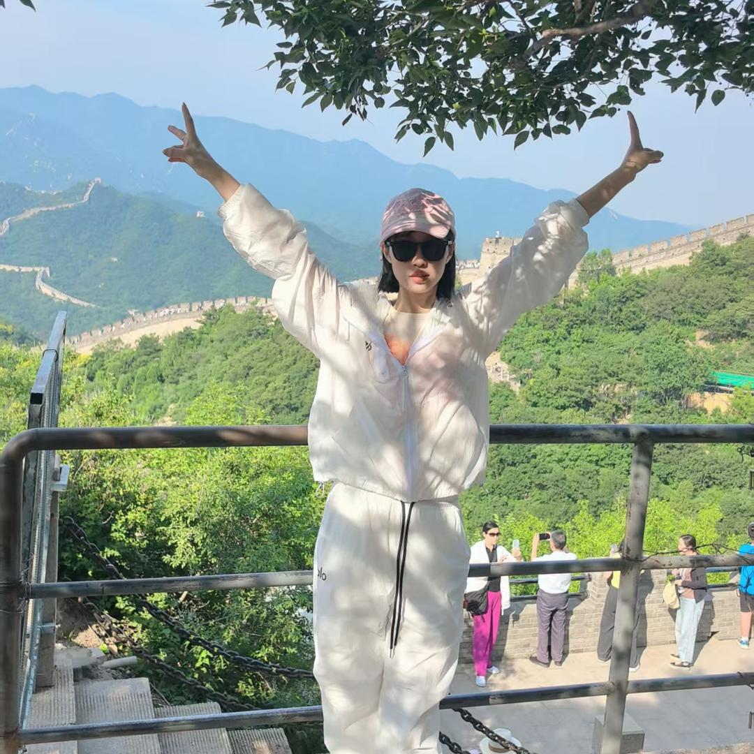 爱跳舞的燕子