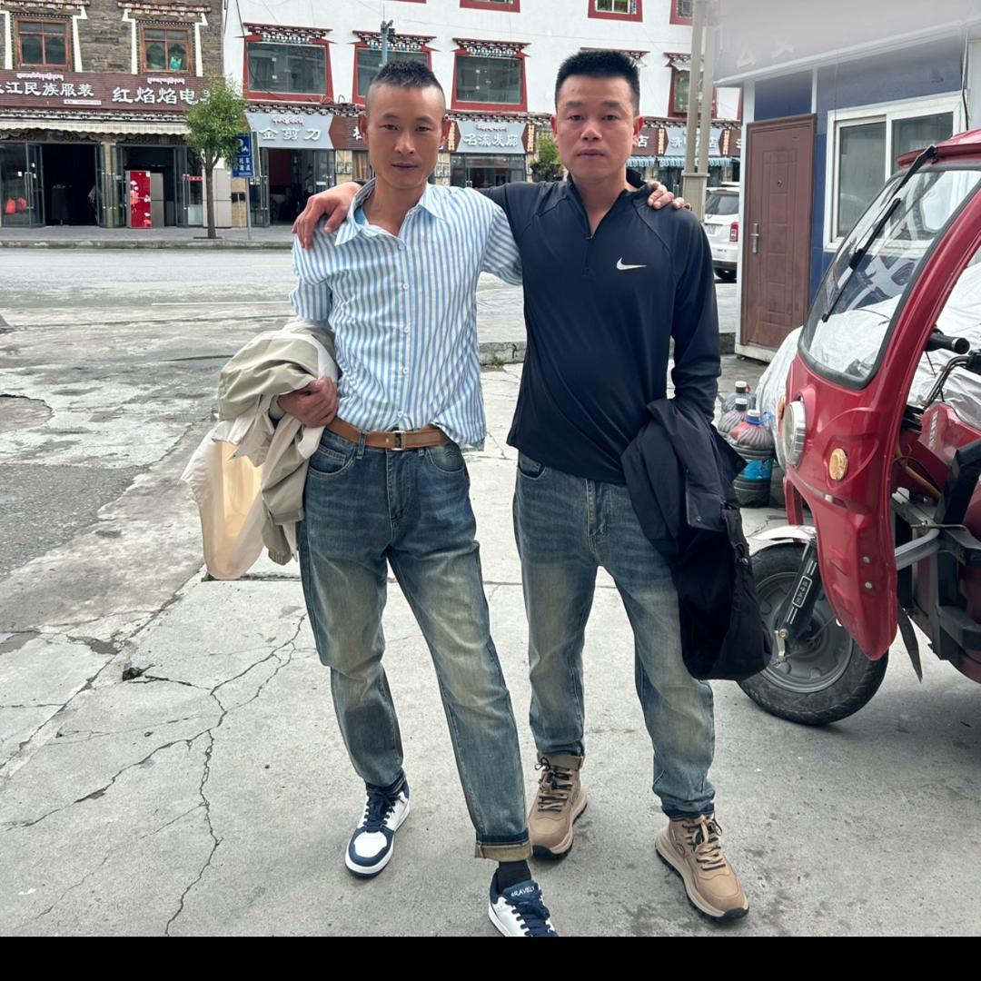 西域小宝.晓号