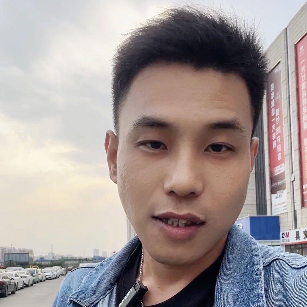 龙哥车生活