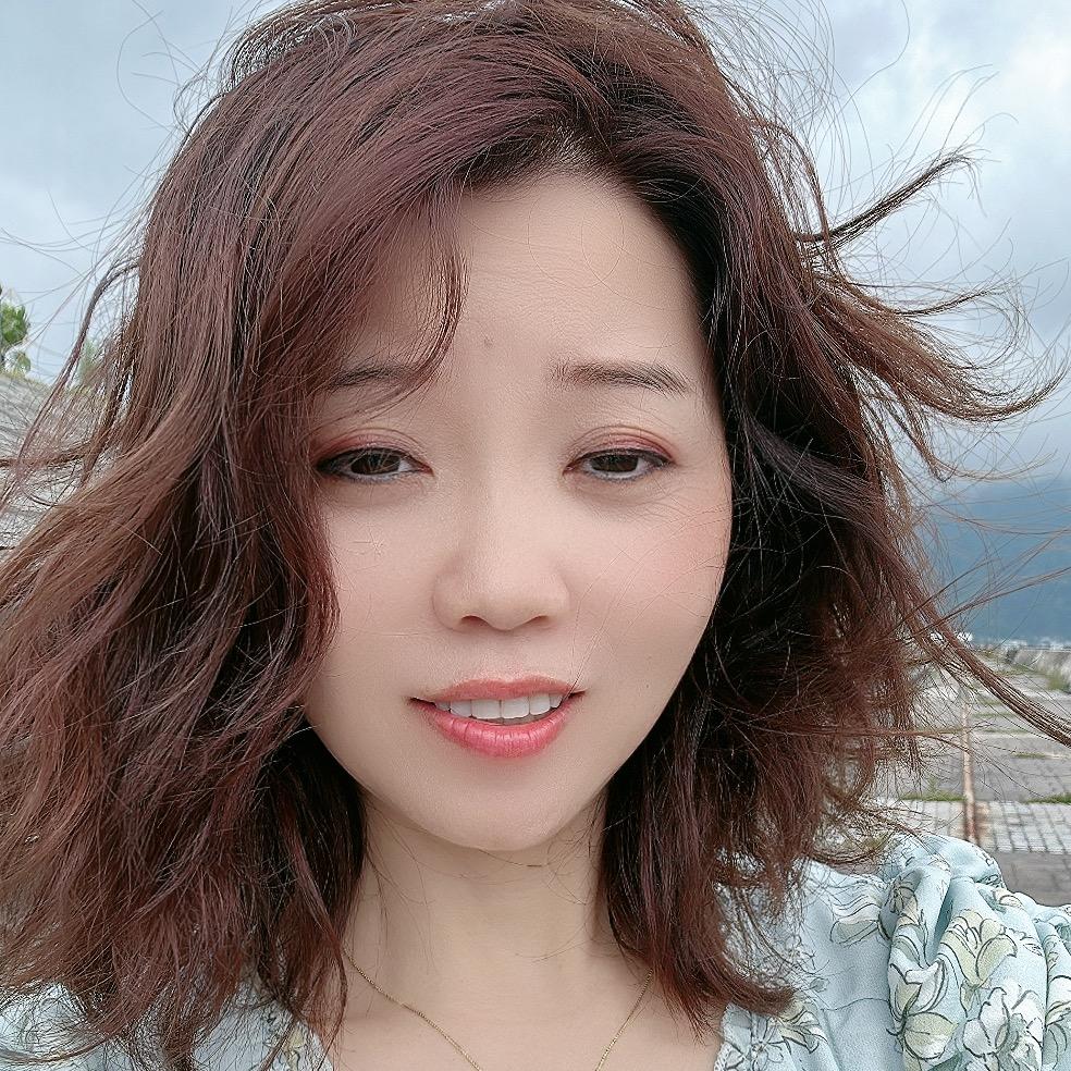 丽丽现居日本