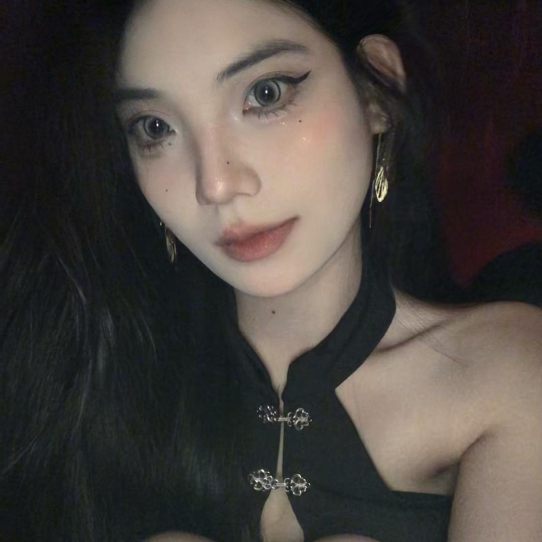 纯情小y