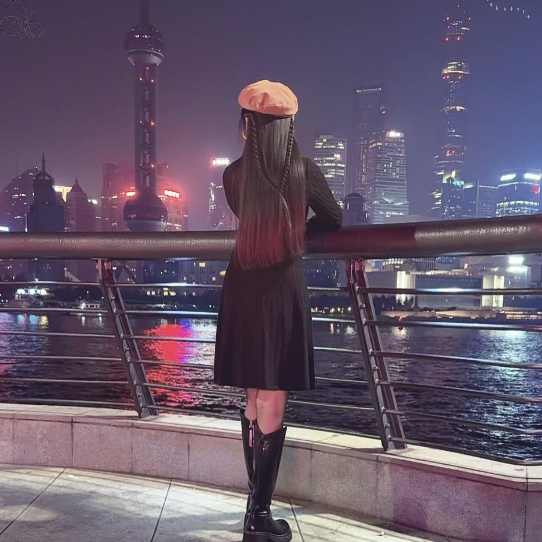 ᥫᩣ 半糖🍬微甜