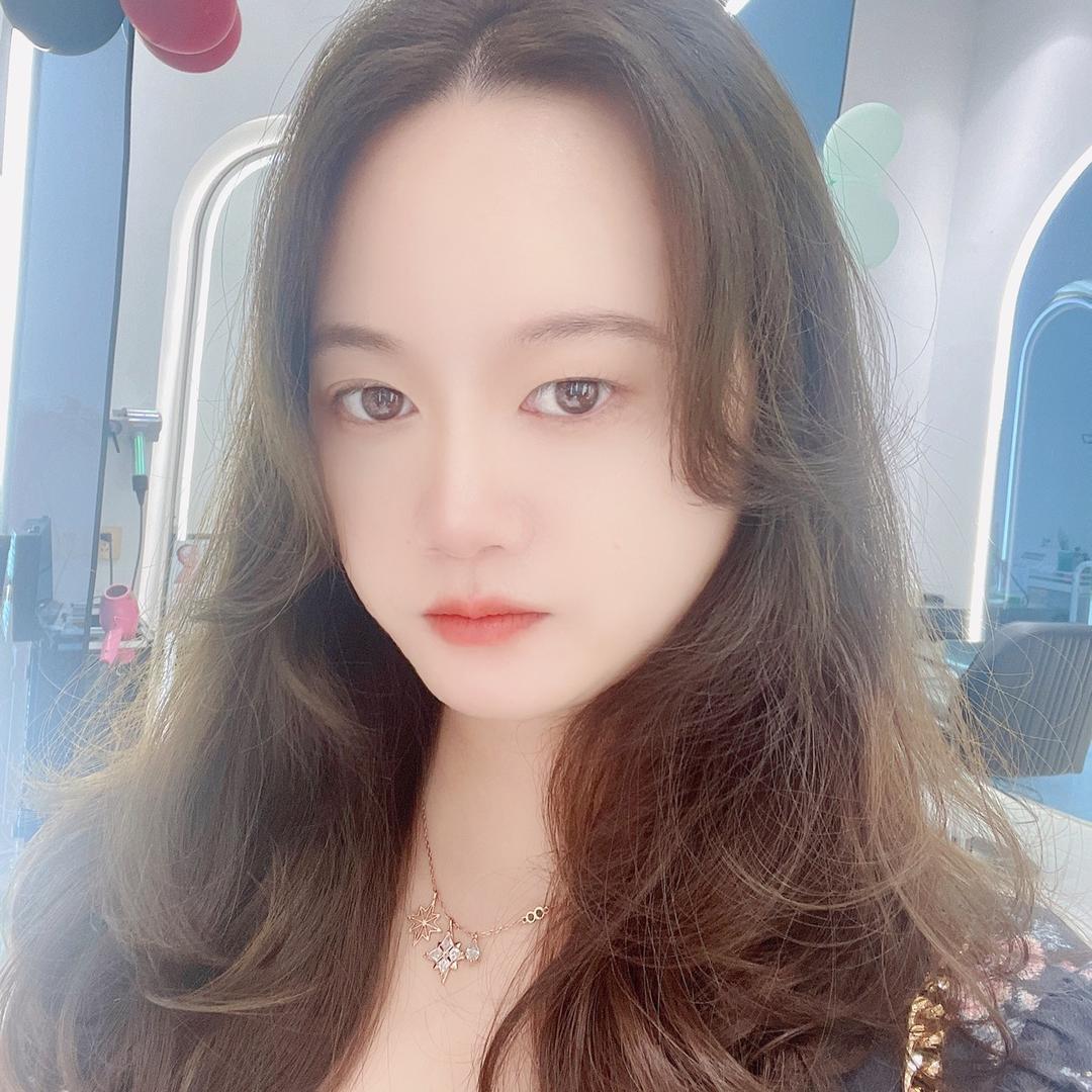 娜娜*