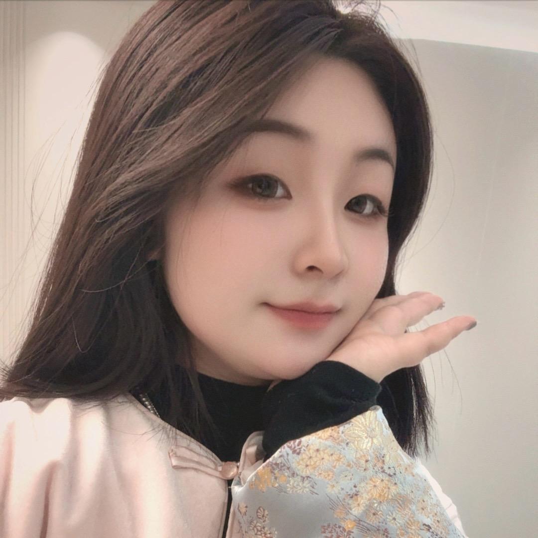 张鱼小丸子°🐙