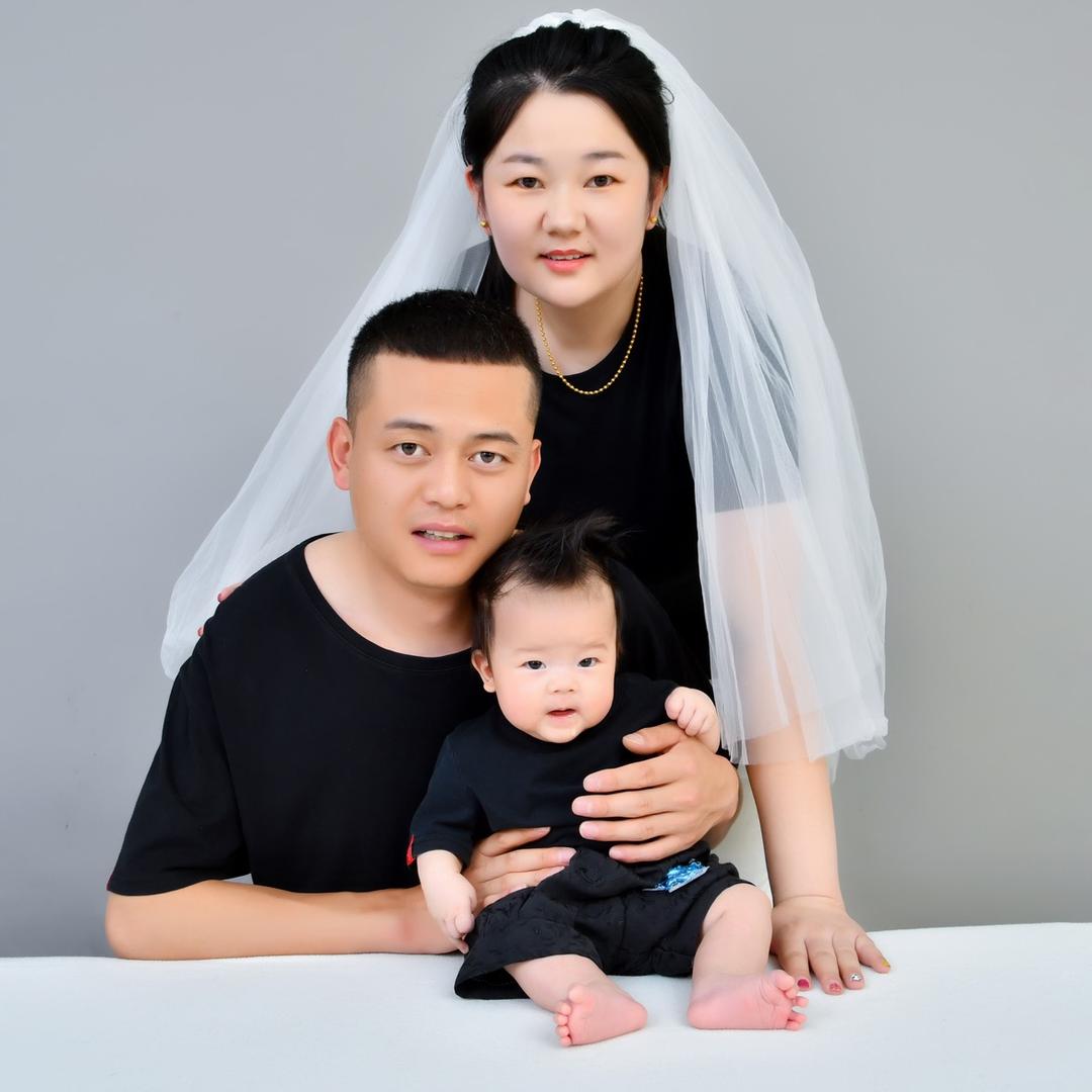 一个胖婷呀